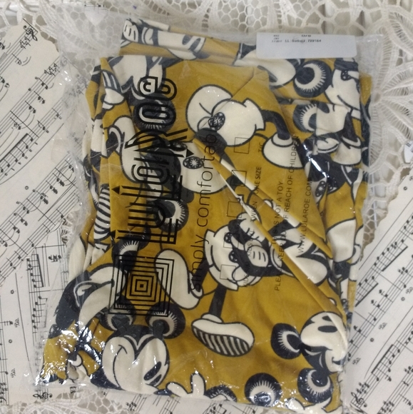 NWT LuLaRoe Disney Mickey OS Leggings - Picture 2 of 2